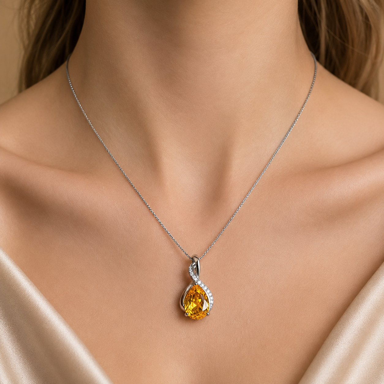Solévara Golden Crystal Pendant – Elegant Artificial Necklace, Radiance & Luxury Symbol