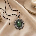 Verdelune Green Aventurine Crystal Pendant – Vintage Harmony Necklace, Prosperity & Calm Symbol
